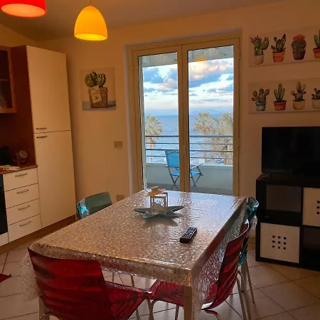 La Balena Apartment *